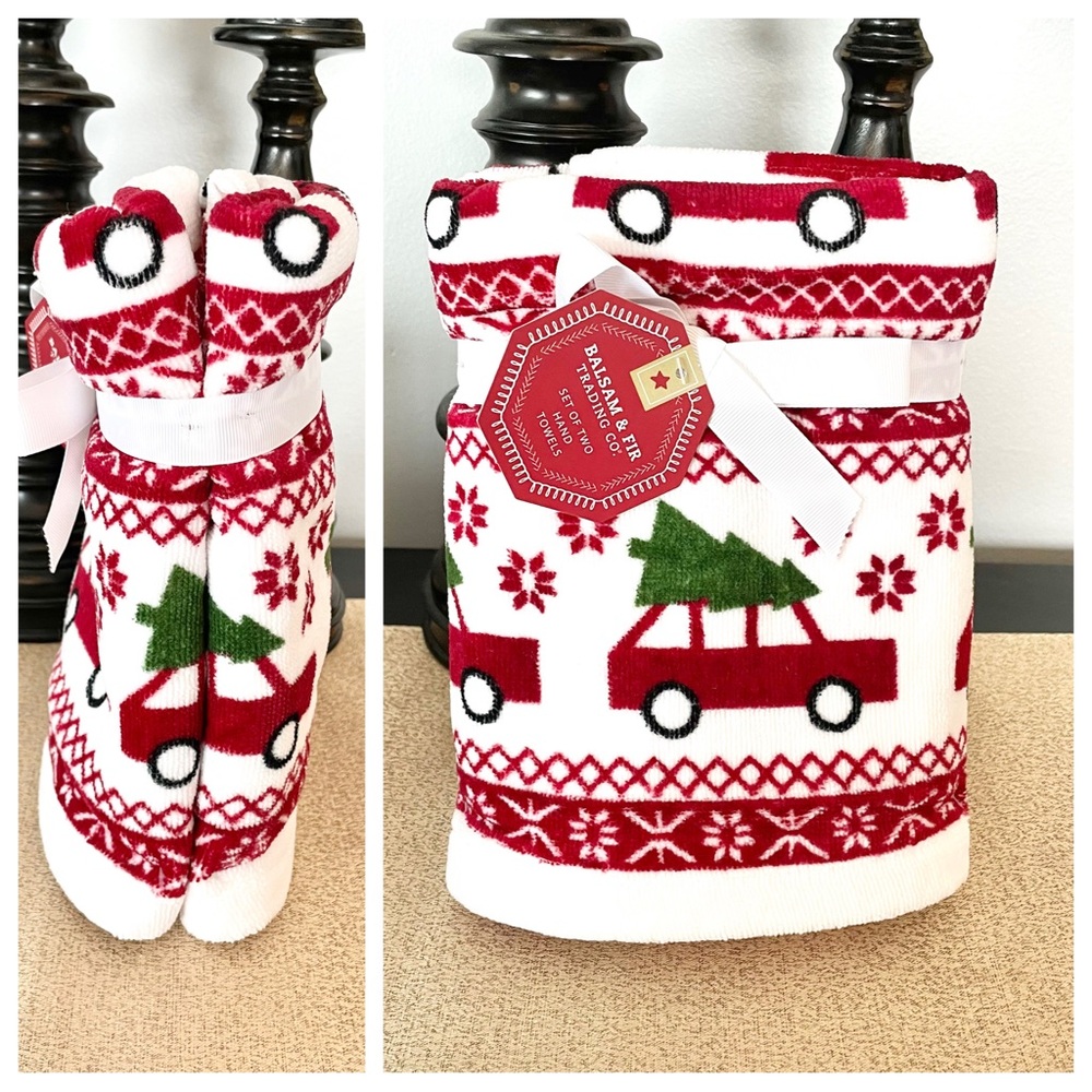 New SET OF 2 CHRISTMAS TREE/FARM TRUCK Hand Towels